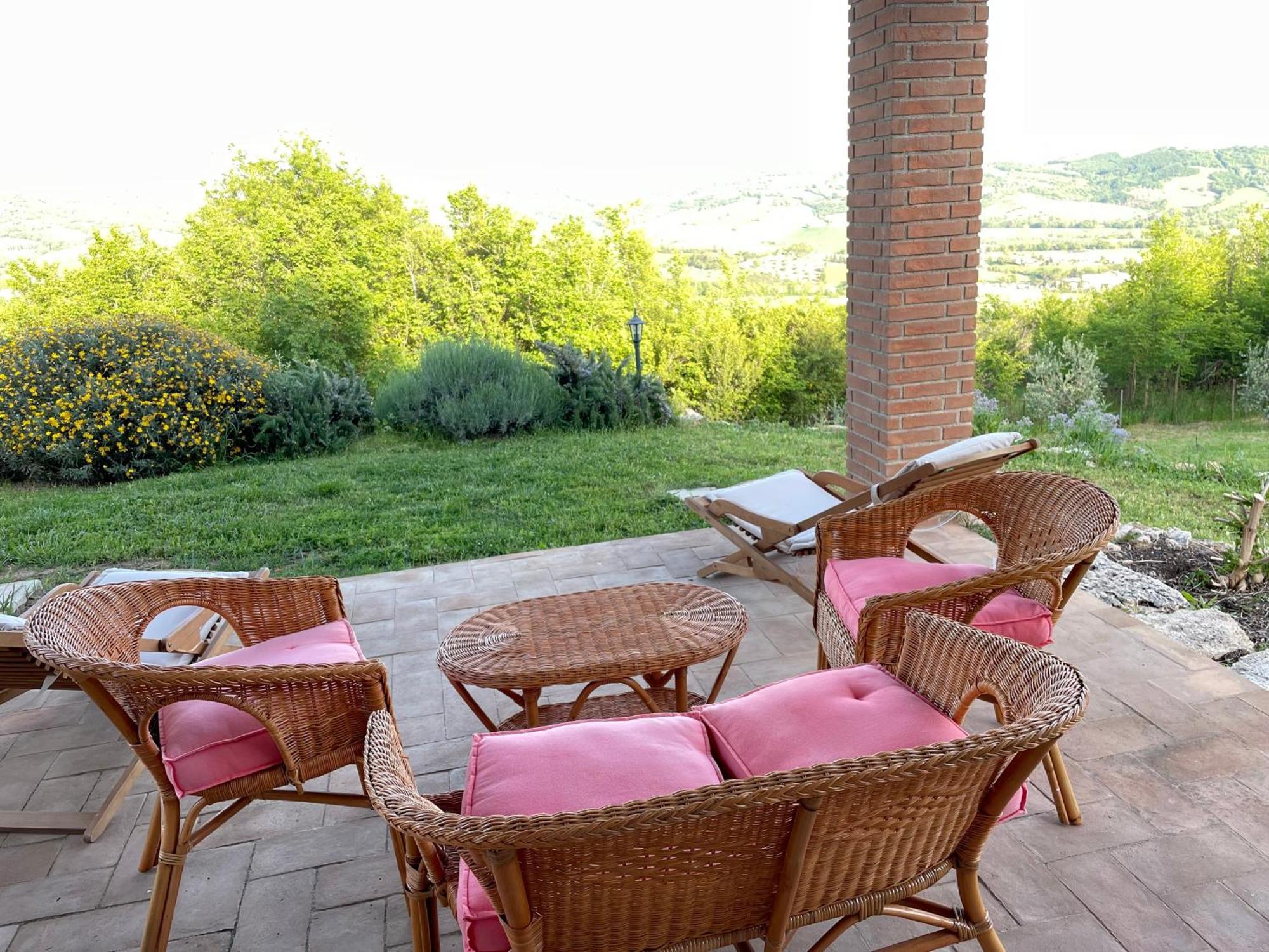 Il Nido Del Falco Nelle Antiche Mura Saturnia Exterior foto